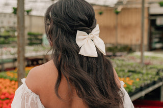 Delia Bow - Hair bow - ANDI