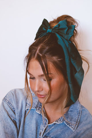 Green Satin Bow - Clips - ANDI