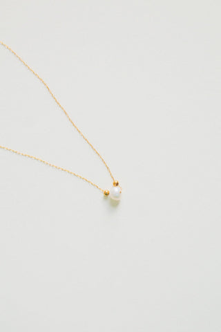 Simple Pearl Pendant Necklace - Necklace - ANDI